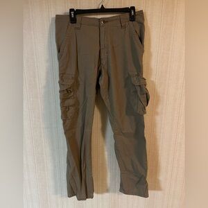 Mans Wrangler cargo pants